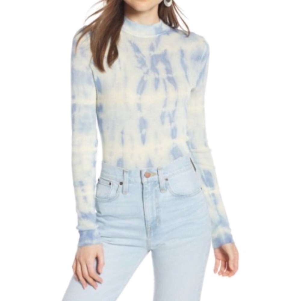 Something navy tie dye sweater